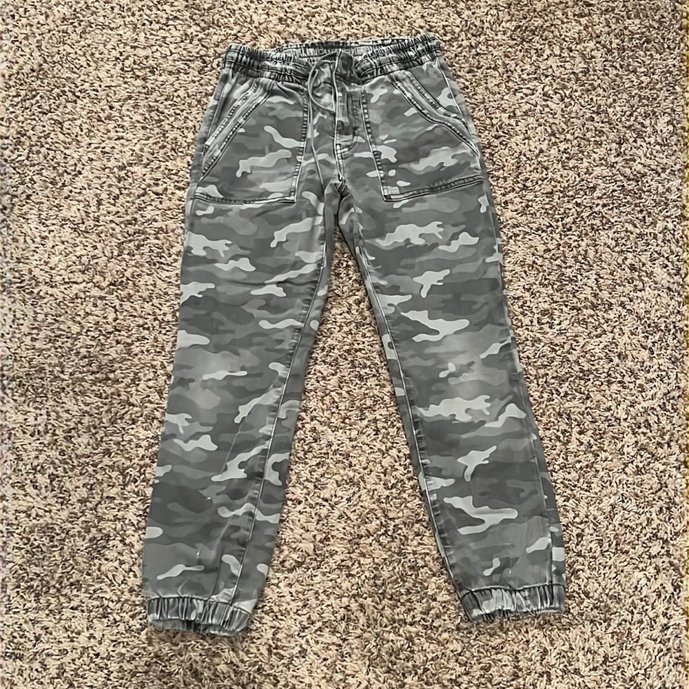 American Eagle Joggers